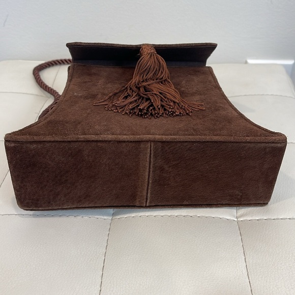 Columbine Vintage Brown suede clutch with tassel and rope strap - Picture 4 of 5